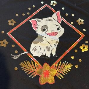 Pua from Moana black T-shirt